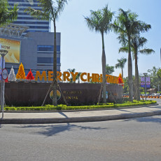 ベトナム資本のショッピングセンターが開店